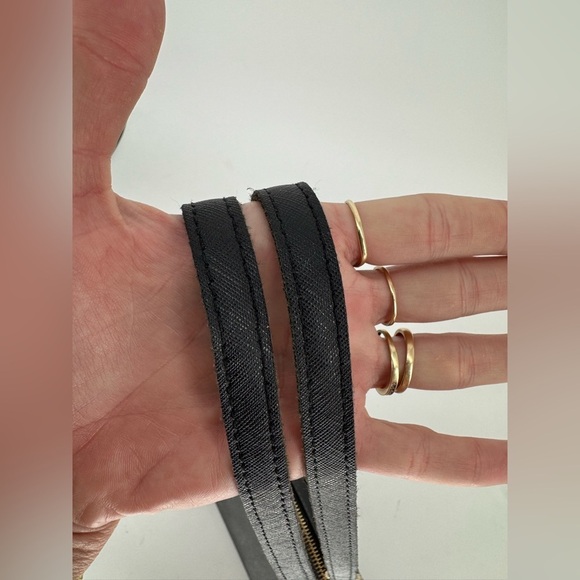 Dkny Bryant Black Leather Medium Satchel - Picture 7 of 9